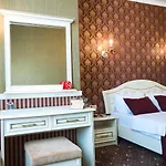 Arcadiasky Hotel
